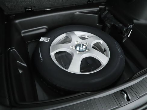 New 2026 Jeep Grand Cherokee Limited w/ Limited Altitude Package image 17