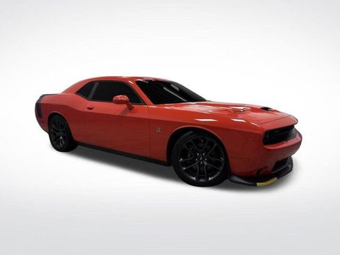 Used 2020 Dodge Challenger R/T Scat Pack w/ Scat Pack Stripe image 8