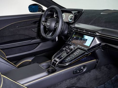 New 2026 Aston Martin V8 Vantage S image 18