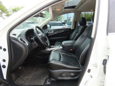 Used 2019 INFINITI QX60 Luxe w/ Essential Package image 25