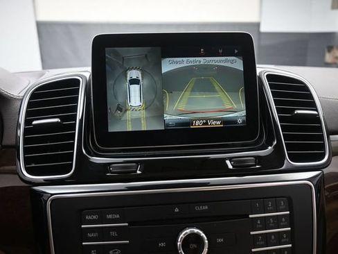 Used 2018 Mercedes-Benz GLS 450 4MATIC w/ Premium Package image 11