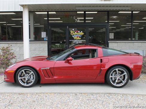 Used 2012 Chevrolet Corvette Grand Sport w/ 3LT Preferred Equipment Group RWD image 6