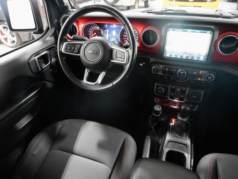Used 2020 Jeep Wrangler Unlimited Rubicon AWD/4WD image 11