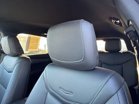 Used 2023 Cadillac XT5 Luxury image 11
