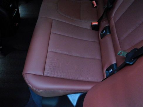 Used 2023 BMW X4 xDrive30i image 77