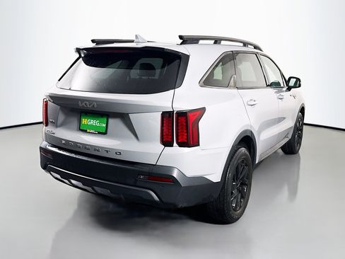 Used 2022 Kia Sorento S w/ Panoramic Sunroof Package AWD/4WD image 10