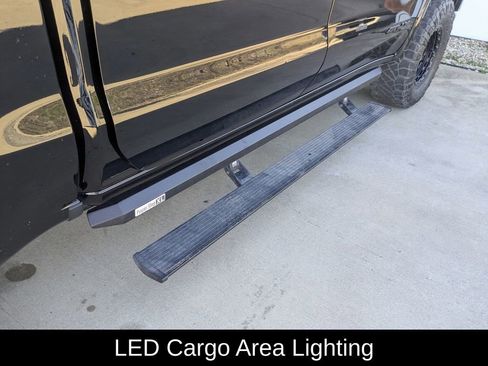 Used 2022 GMC Sierra 1500 AT4X image 35