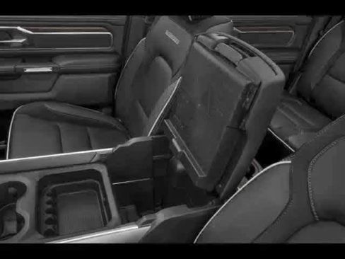 New 2026 RAM 1500 Laramie AWD/4WD image 11