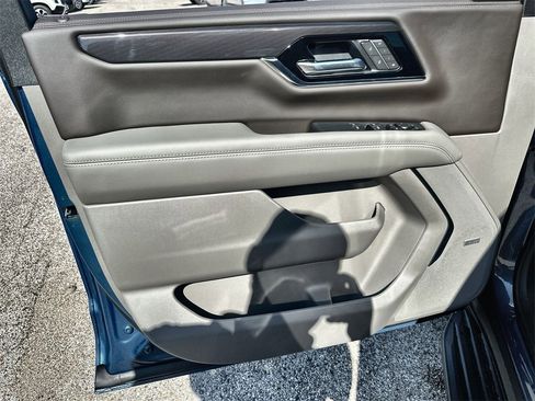 New 2026 GMC Yukon XL Elevation w/ LPO, Floor Liner Package image 21