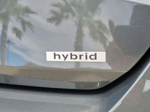 Certified 2025 Hyundai Elantra SEL image 24