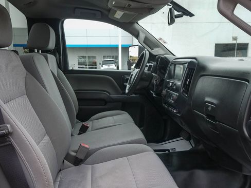 Used 2018 Chevrolet Silverado 2500 W/T w/ WT Fleet Convenience Package RWD image 11