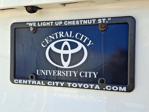 Used 2023 Toyota RAV4 LE image 31