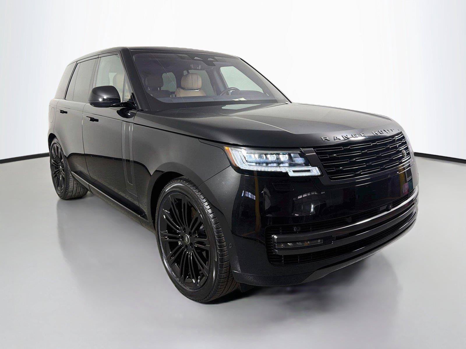 Certified 2023 Land Rover Range Rover SE AWD/4WD image 3