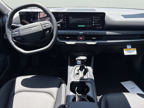 New 2026 Kia K4 EX FWD image 14