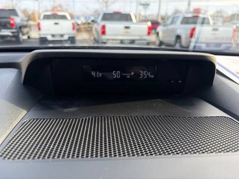 Used 2022 Subaru Ascent Onyx Edition AWD/4WD image 25