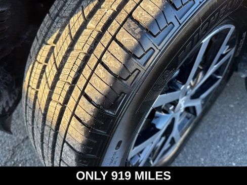 Used 2025 Jeep Grand Cherokee Limited w/ MOPAR Finishing Package image 7