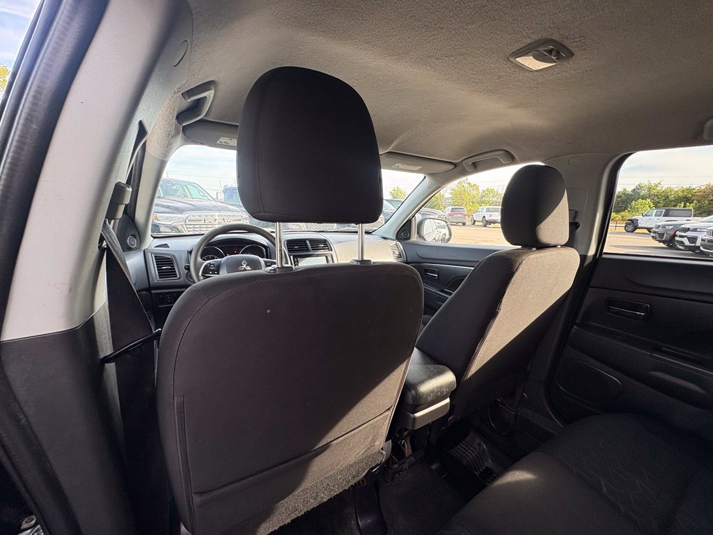 Used 2023 Mitsubishi Outlander Sport AWD image 26