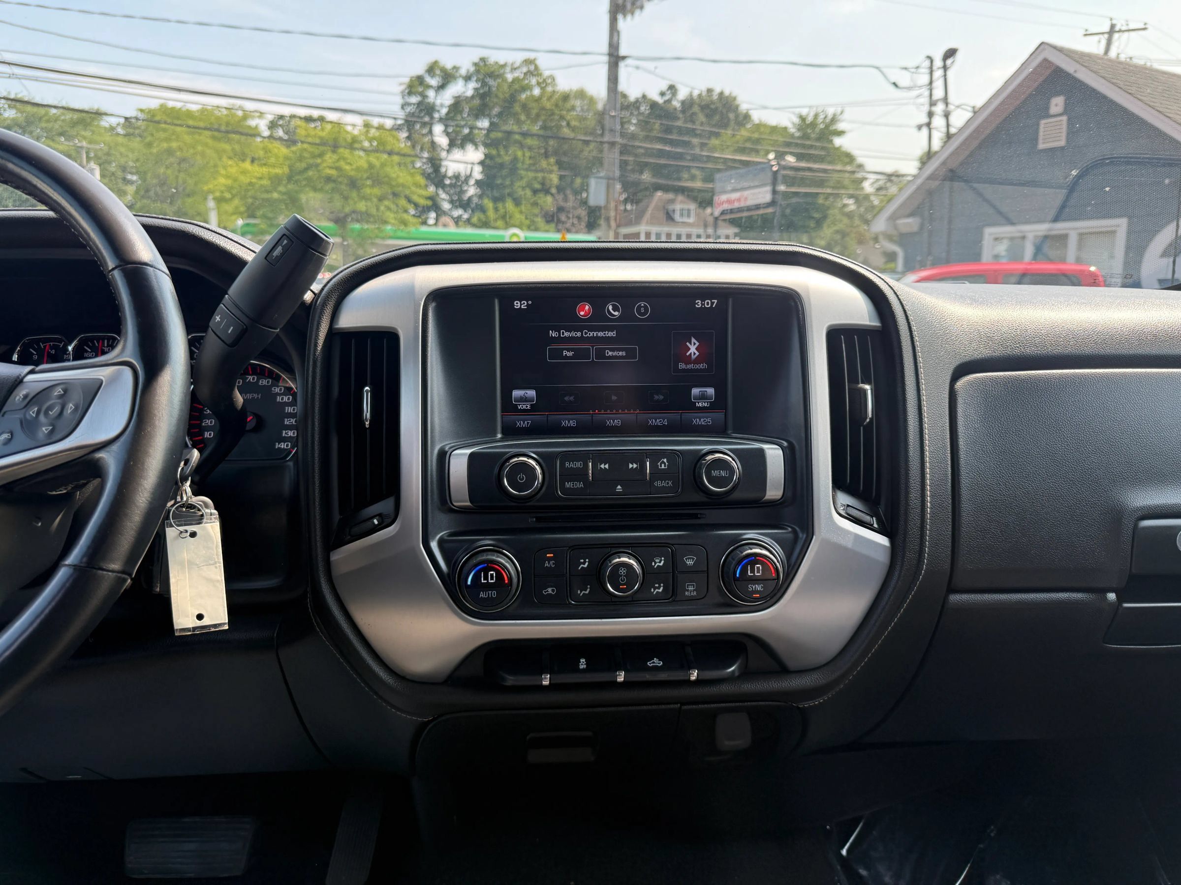 Used 2016 GMC Sierra 2500 SLE w/ SLE Preferred Package AWD/4WD image 21