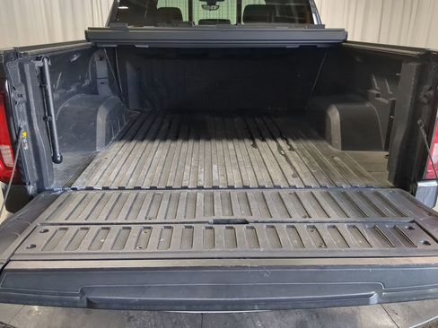 Used 2020 GMC Sierra 1500 AT4 w/ AT4 Premium Package AWD/4WD image 40