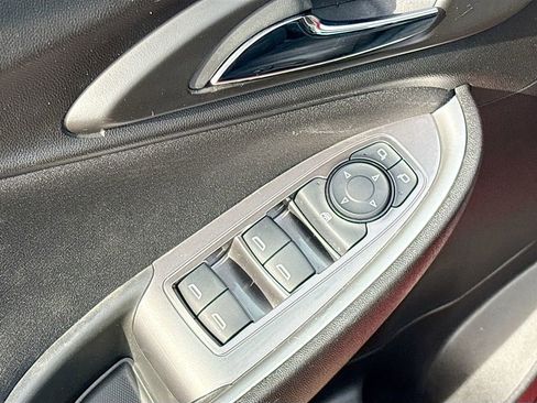 Used 2024 Chevrolet Malibu RS FWD image 18