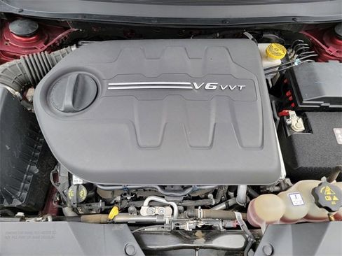 Certified 2021 Jeep Cherokee Limited image 40