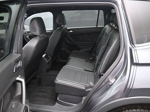 Used 2023 Volkswagen Tiguan SEL R-Line AWD/4WD image 31