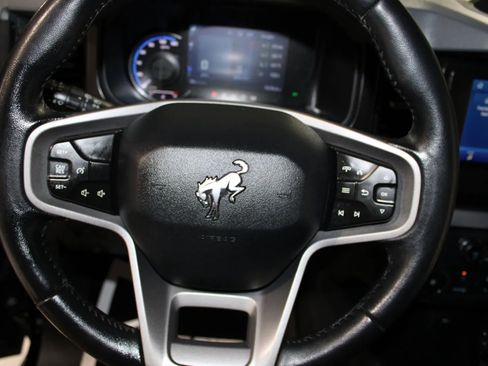 Used 2022 Ford Bronco Big Bend image 34