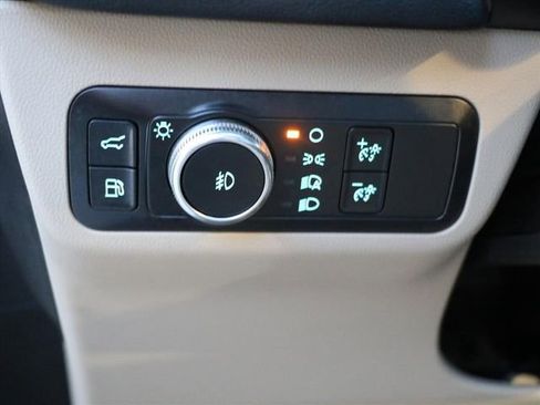 Used 2020 Ford Escape Titanium w/ Titanium Premium Package 2.0 image 30