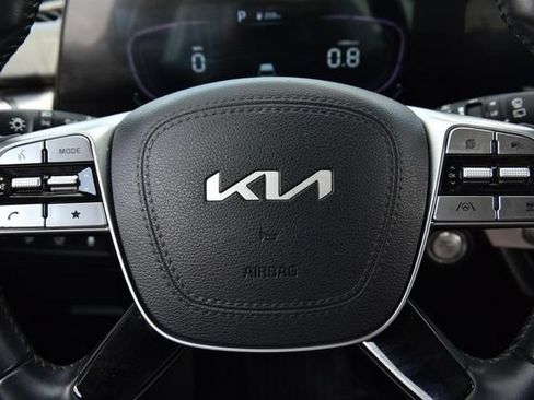 Used 2025 Kia Telluride S FWD image 20