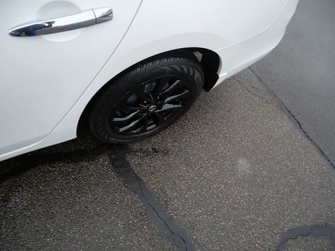 Used 2018 Nissan Sentra SV image 35