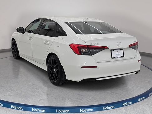 Used 2024 Honda Civic Sport image 9