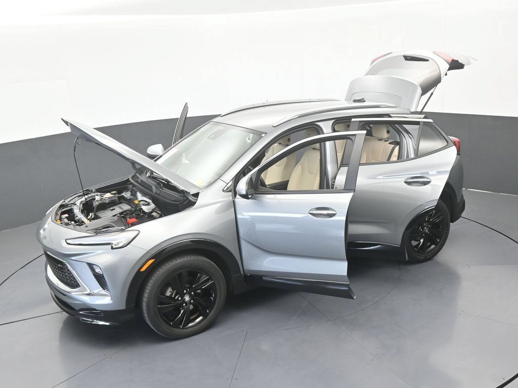 Used 2024 Buick Encore GX Sport Touring FWD image 60