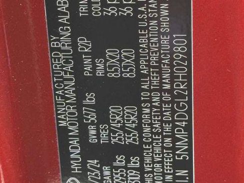 Used 2024 Hyundai Santa Fe Limited image 32