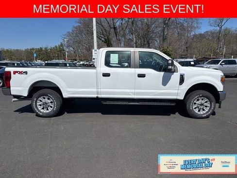 Certified 2022 Ford F350 XL w/ STX Appearance Package AWD/4WD image 8