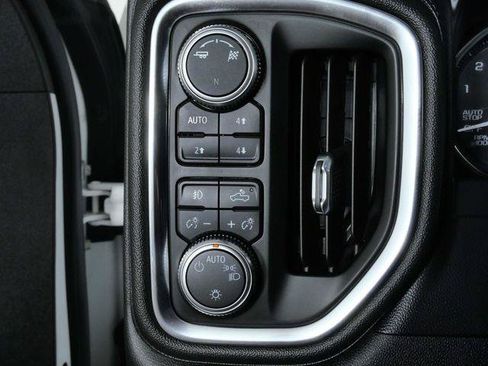 Used 2019 GMC Sierra 1500 Elevation w/ Elevation Value Package AWD/4WD image 24