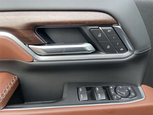 New 2026 GMC Sierra 3500 Denali Ultimate image 24