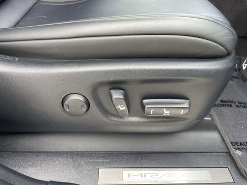 Used 2019 Toyota Mirai image 22