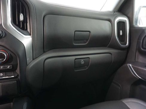 Used 2021 Chevrolet Silverado 1500 LTZ image 18