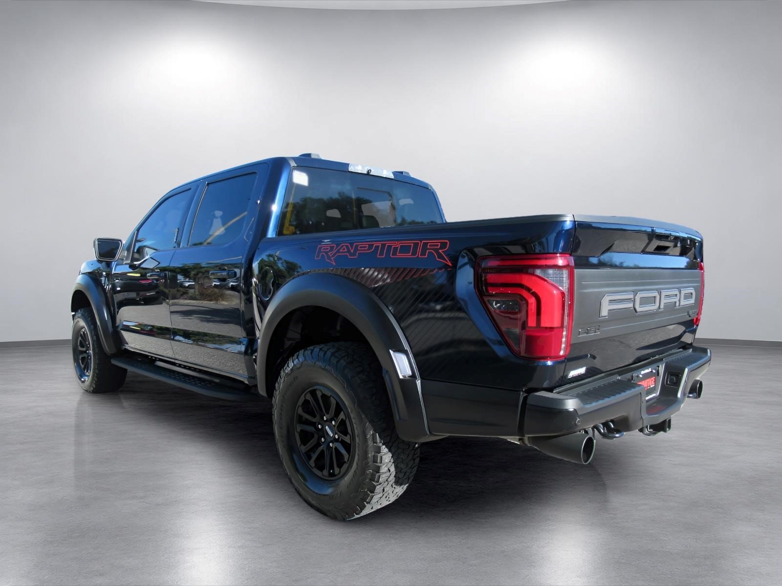 Used 2024 Ford F150 Raptor AWD/4WD image 5