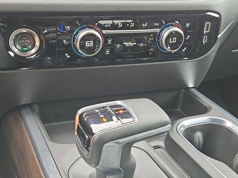 Certified 2023 GMC Sierra 1500 SLT w/ SLT Premium Package image 27