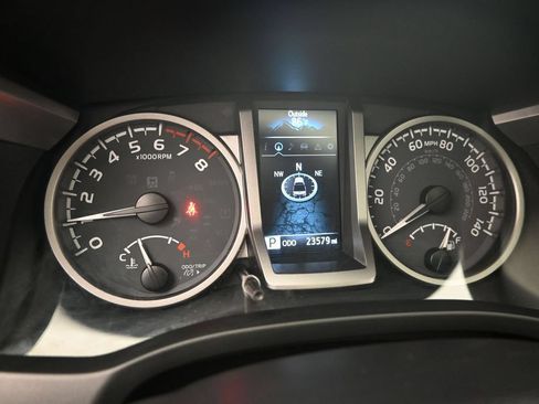 Used 2023 Toyota Tacoma Limited AWD/4WD image 2