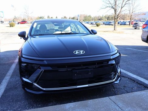 Certified 2024 Hyundai Sonata SEL w/ Convenience Package image 3