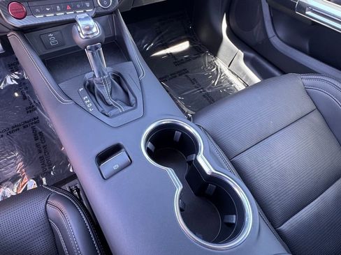 Used 2026 Ford Mustang Premium RWD image 25