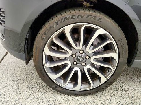 Used 2019 Land Rover Range Rover Supercharged AWD/4WD image 9