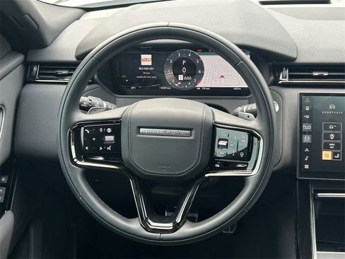 Used 2025 Land Rover Range Rover Velar Dynamic SE image 42