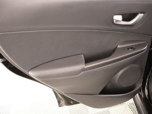 Used 2021 Hyundai Kona Ultimate image 17