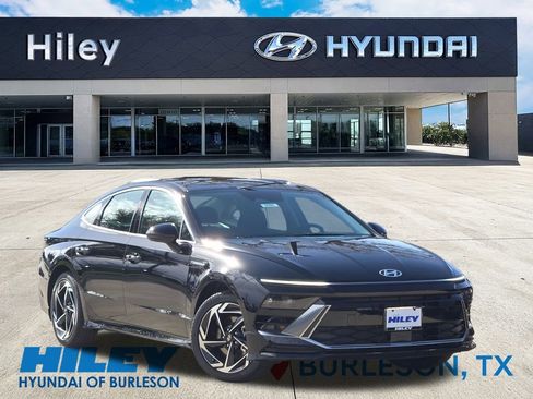 New 2026 Hyundai Sonata SEL image 1