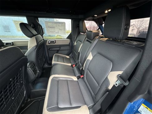 New 2025 Ford Bronco Big Bend w/ Black Diamond Package image 23