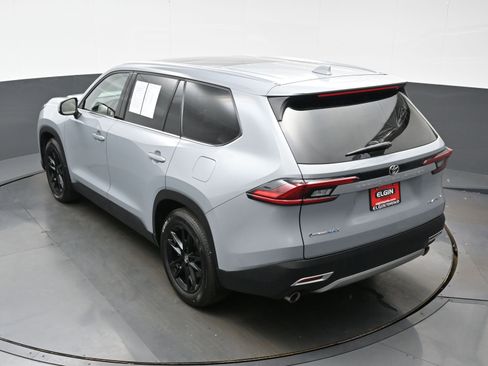 Used 2025 Toyota Grand Highlander AWD Hybrid image 41