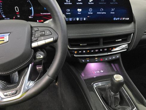 Used 2025 Cadillac CT5 V Blackwing w/ Parking Package image 10